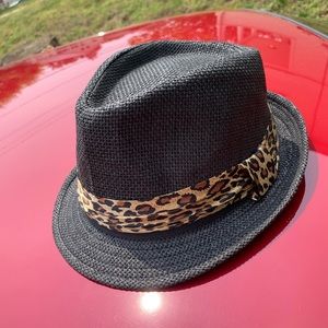 :: Black Straw Fedora Hat :: Lightweight w Cheetah